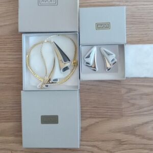 1989 vintage necklace and earrings set pierced ears rare find